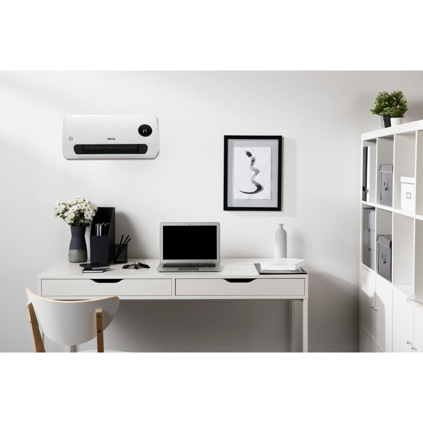 Wall thermal controller with control
