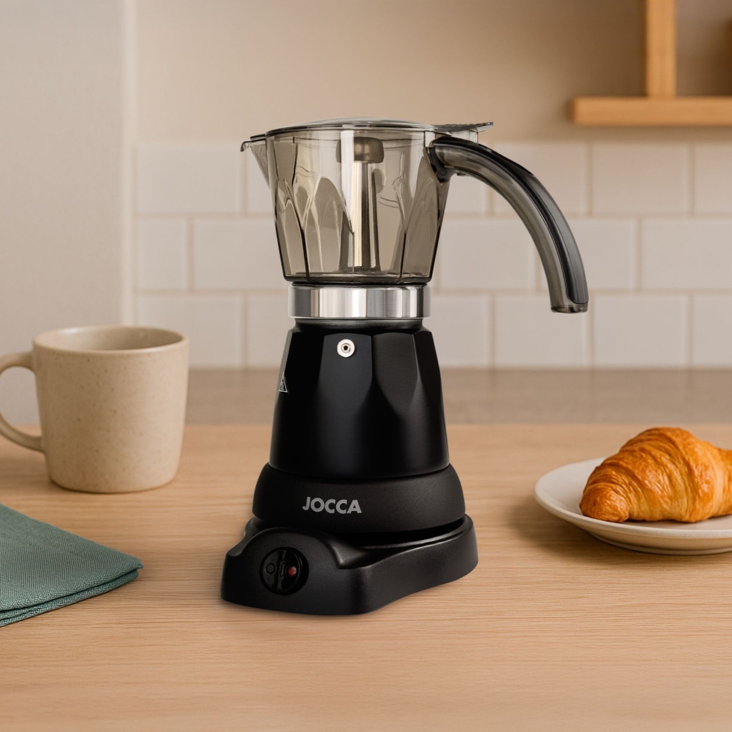 Elektrische italienische Kaffeemaschine 6 Tassen mit 360 ° Drehbasis und Wireless-Jug | Jocca