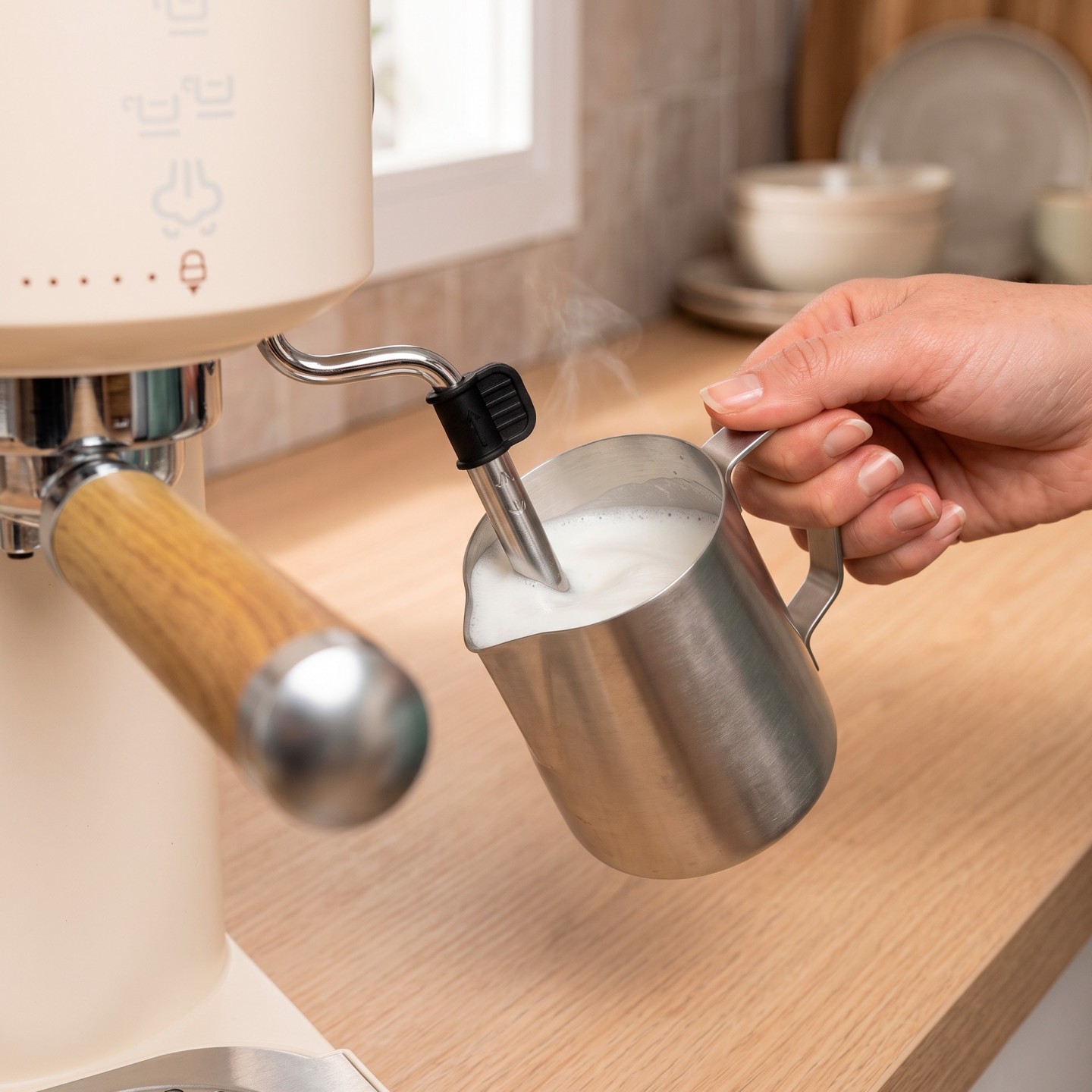Cafetière express 20 bars avec vaporisateur et tasse chauffante JOCCA
