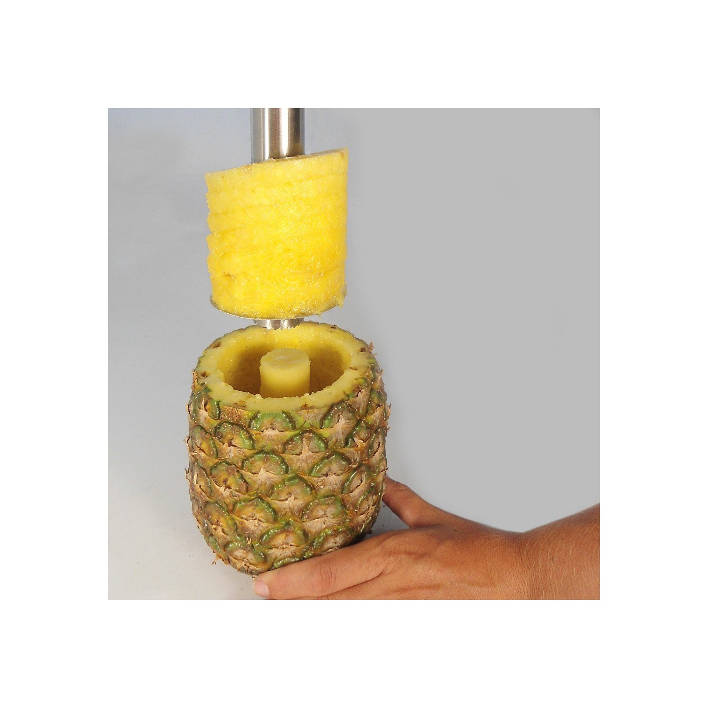 CORTADOR DE PIÑA