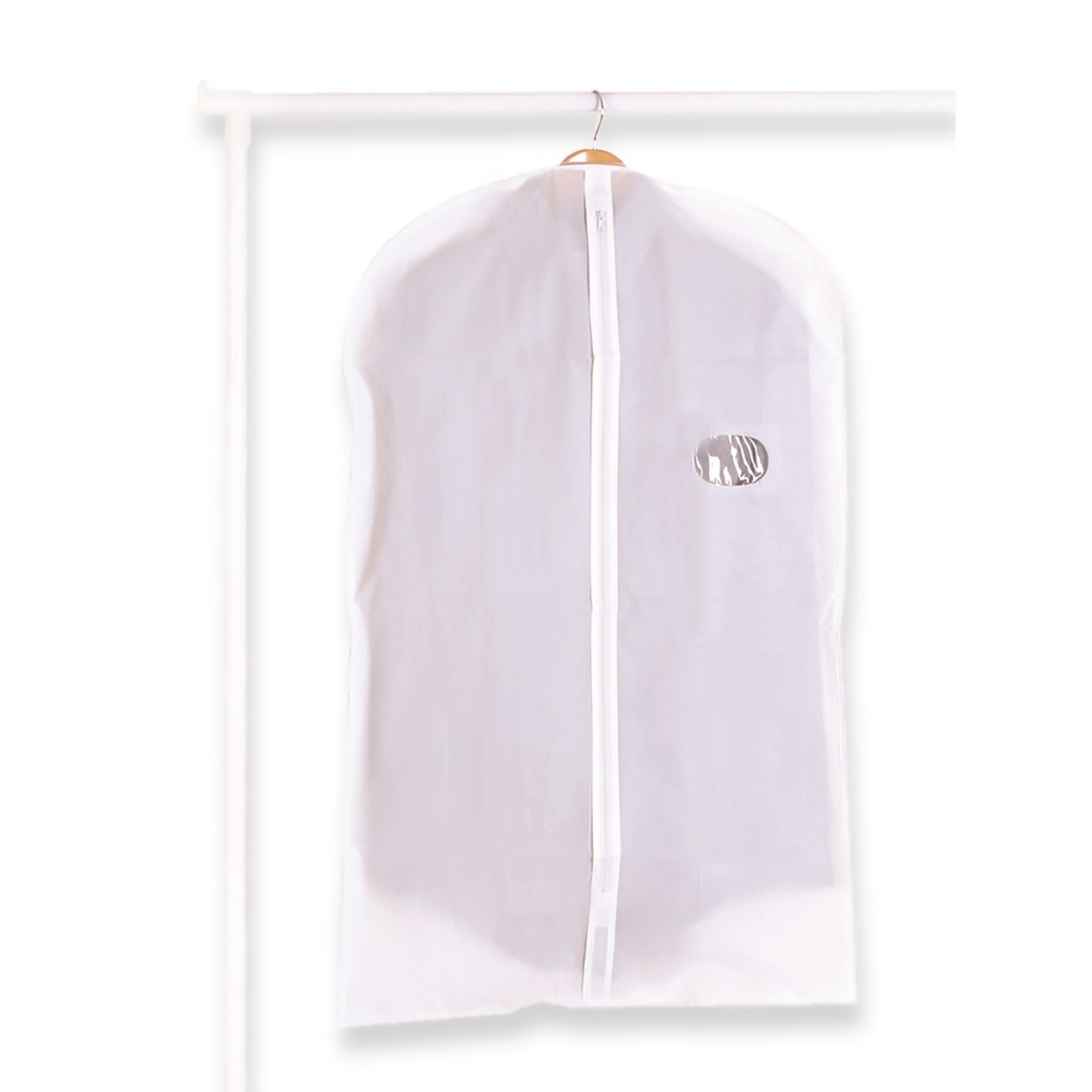 Offre de 4 couvertures blanches armoire Jocca